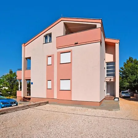 In Near Paklenica Park Apartment