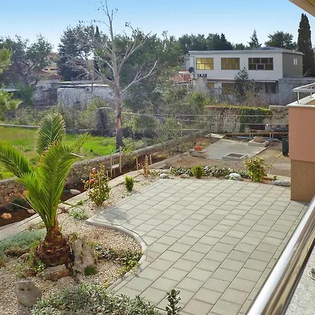 In Near Paklenica Park Apartment