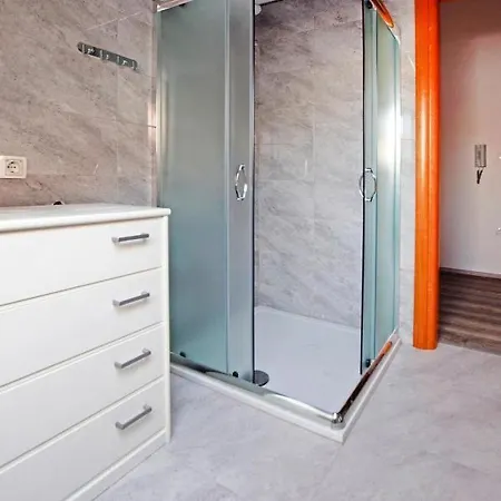Studio-apartment In Only 200m From The Sea * Starigrad Paklenica